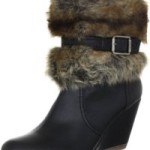 ESPRIT Finus Fur Bootie J10432, Damen Fashion Halbstiefel & Stiefeletten, Schwarz (black 001), EU 36